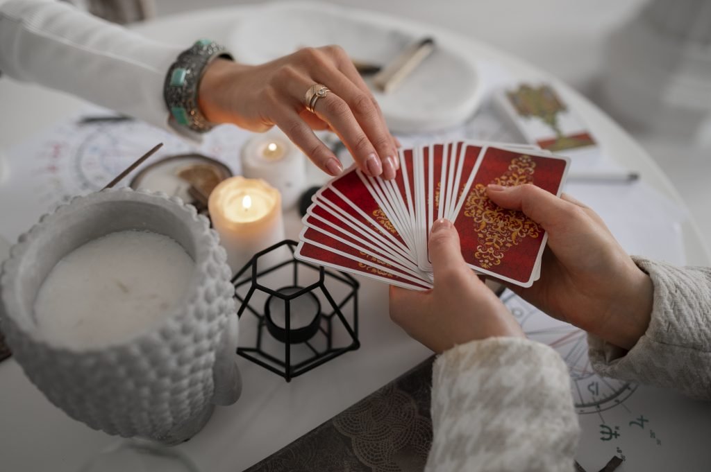 Tirage des cartes personnalisé 30mn par téléphone